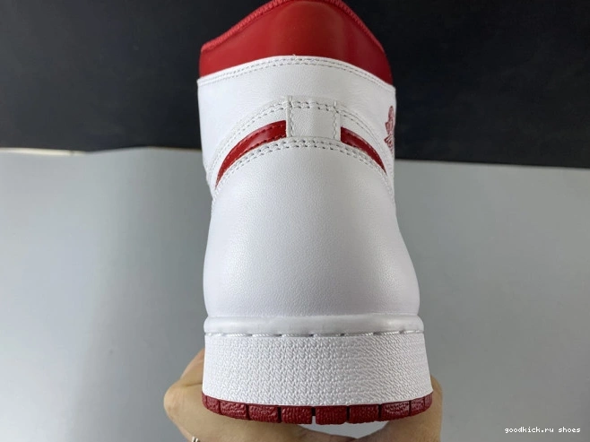 80% Off Sale 1 Metallic Jordan (2017) Retro Air Red 555088-103 0708